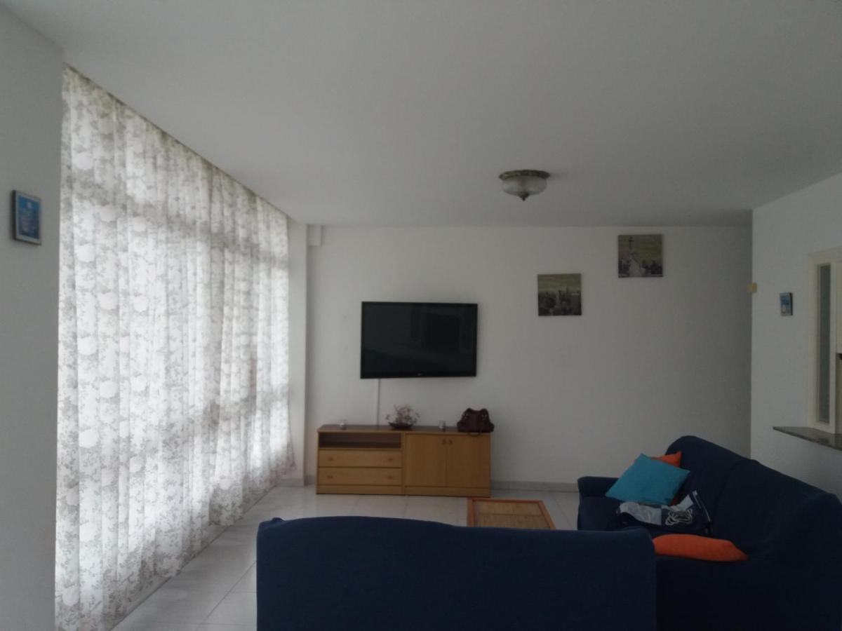 דירות Corcubión Apartamento Quenxe מראה חיצוני תמונה